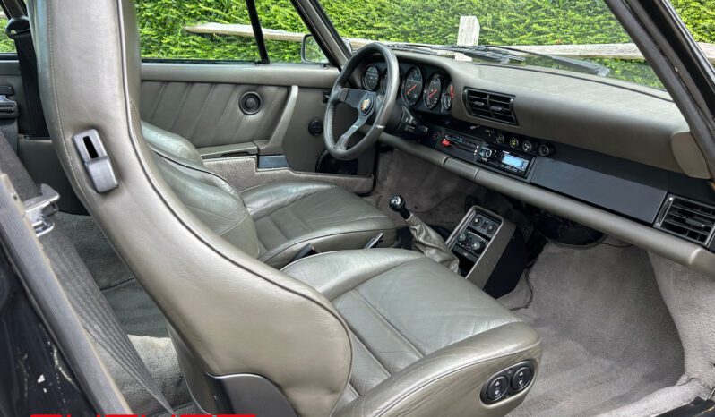 Porsche 911 Carrera 3.2 1986 complet