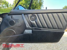Porsche 964 Carrera 4 Cabriolet 1993 complet