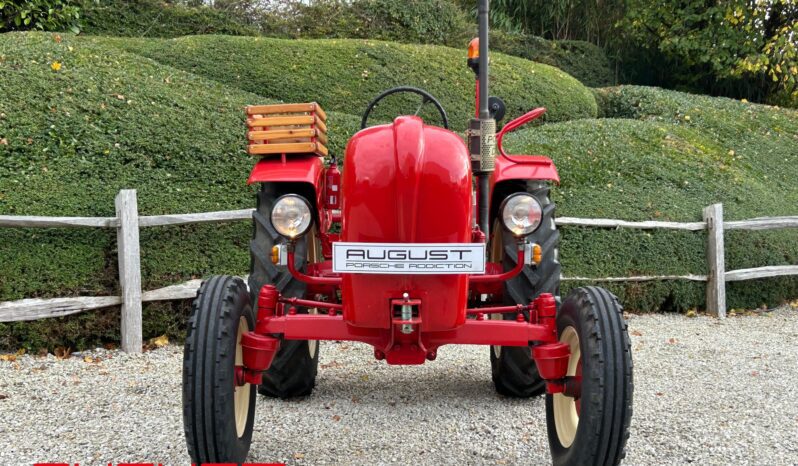 Porsche Tracteur Diesel Standard 218 complet