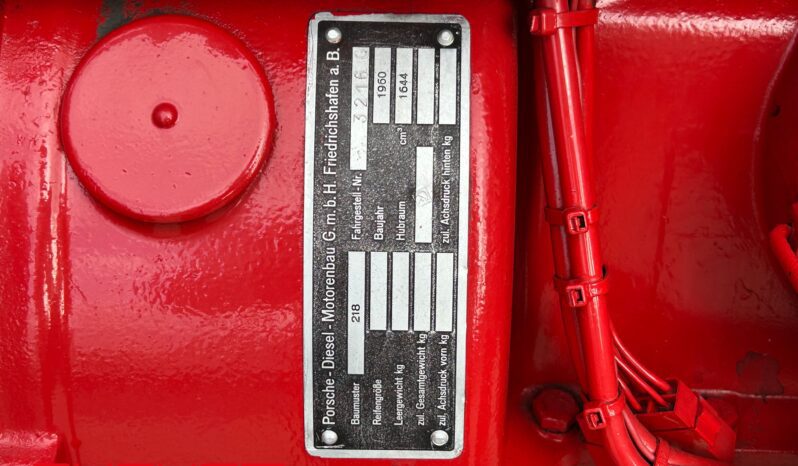 Porsche Tracteur Diesel Standard 218 complet