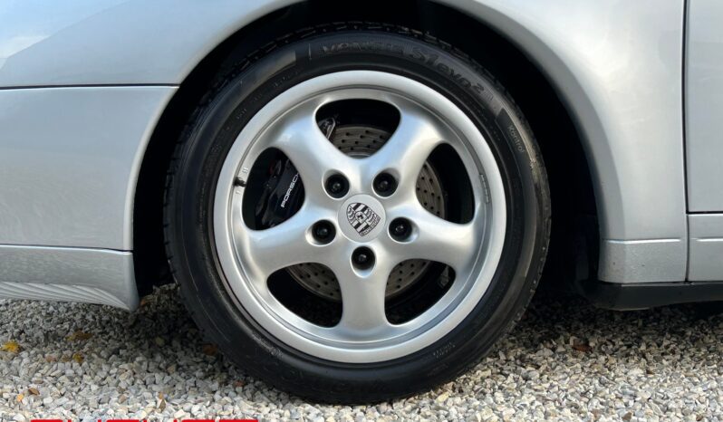 Porsche 993 Carrera Cabriolet 1996 complet