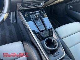 Porsche 992 Turbo S Cabriolet 2021 complet