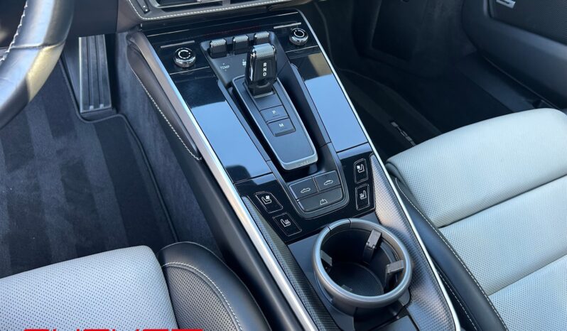 Porsche 992 Turbo S Cabriolet 2021 complet