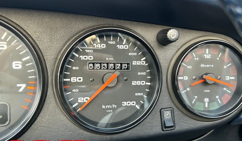 Porsche 993 Carrera Cabriolet 1996 complet