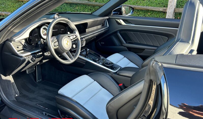 Porsche 992 Turbo S Cabriolet 2021 complet