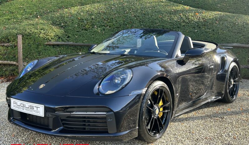 Porsche 992 Turbo S Cabriolet 2021 complet