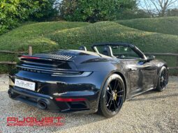 Porsche 992 Turbo S Cabriolet 2021 complet