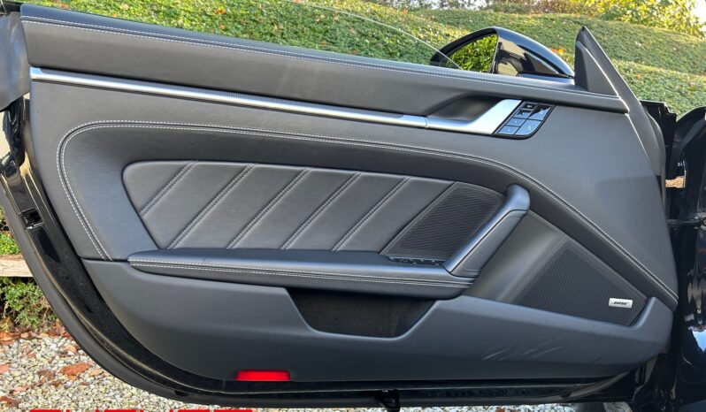 Porsche 992 Turbo S Cabriolet 2021 complet