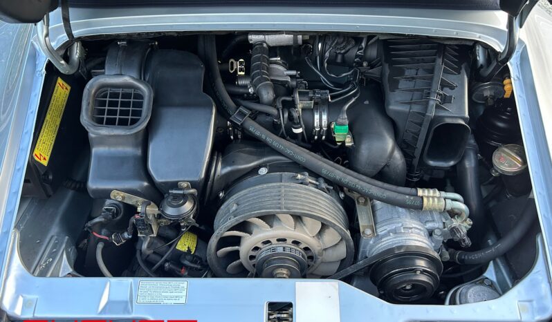 Porsche 993 Carrera Cabriolet 1996 complet