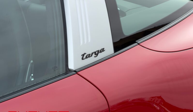 Porsche 991 Targa 4 GTS 2016 complet