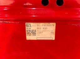 Porsche 911 Carrera 3.2 Turbo-Look 1985 complet