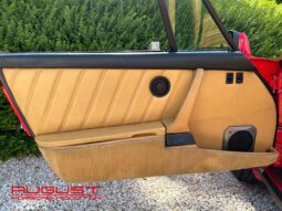 Porsche 911 Carrera 3.2 Turbo-Look 1985 complet