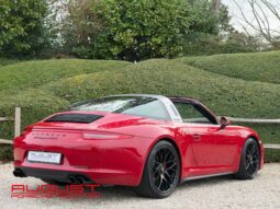 Porsche 991 Targa 4 GTS 2016 complet