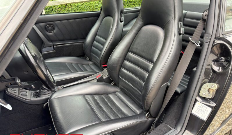 Porsche 964 Carrera 4 1993 complet