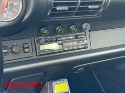 Porsche 964 Carrera 4 1993 complet