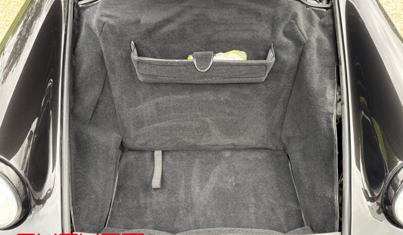 Porsche 964 Carrera 4 1993 complet