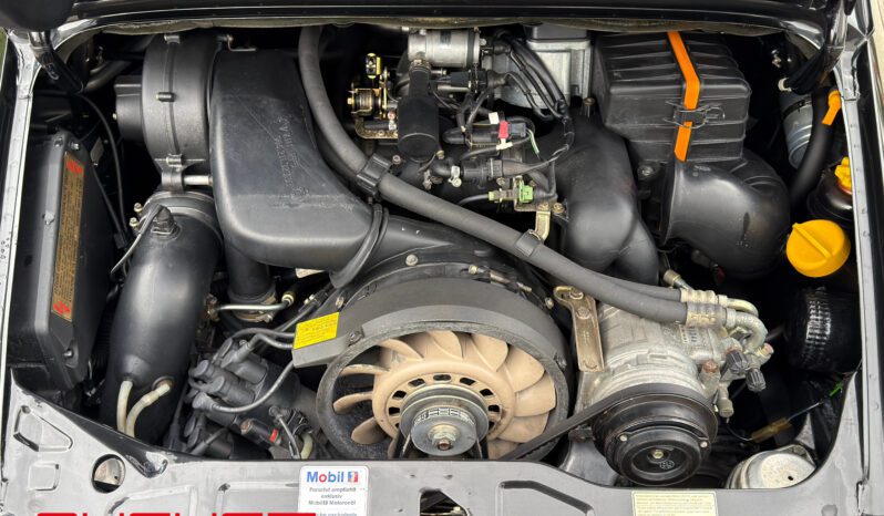 Porsche 964 Carrera 4 1993 complet