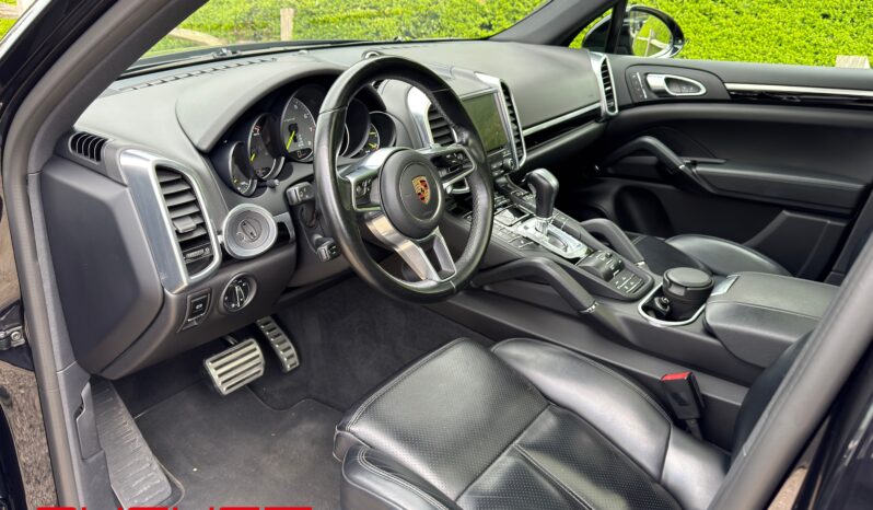 Porsche Cayenne S E-Hybrid 2017 complet