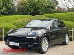 Porsche Cayenne S E-Hybrid 2017 complet