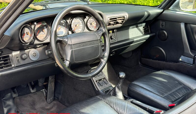 Porsche 964 Carrera 4 1993 complet