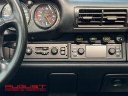 Porsche 964 Carrera 4 1993 complet