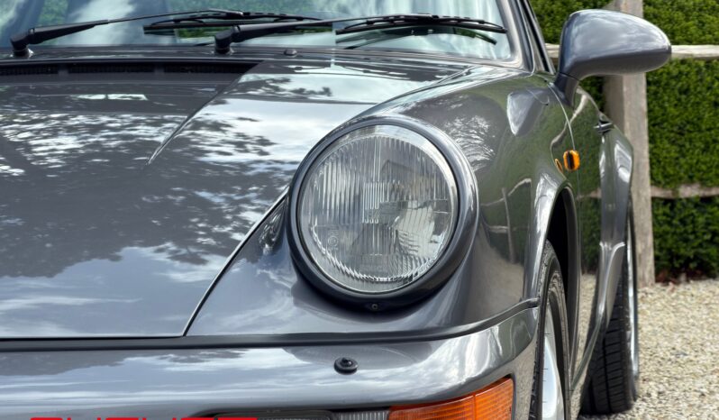 Porsche 964 Carrera 4 1993 complet