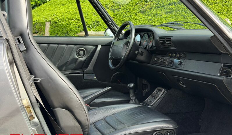 Porsche 964 Carrera 4 1993 complet