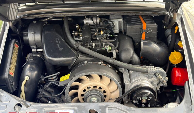 Porsche 964 Carrera 4 1993 complet