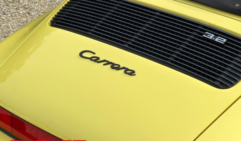 Porsche 911 Carrera 3.2 Cabriolet 1987 complet