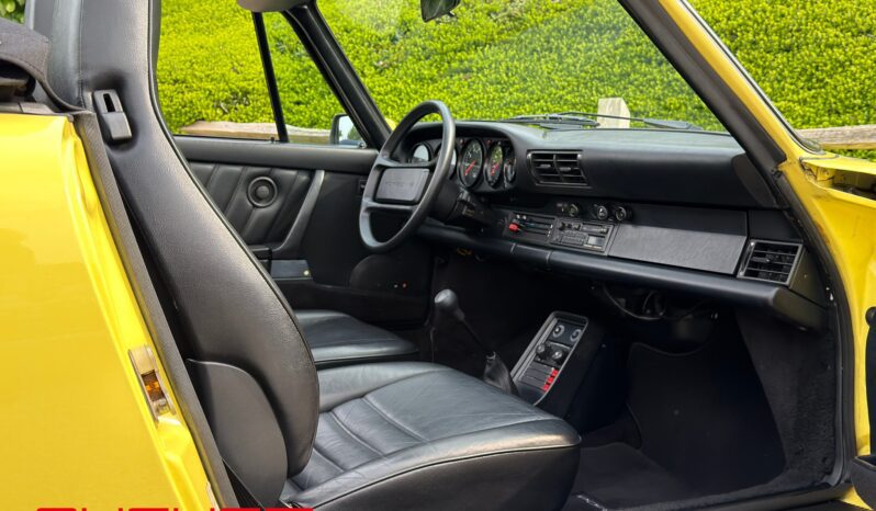 Porsche 911 Carrera 3.2 Cabriolet 1987 complet