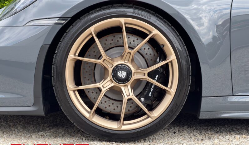 Porsche 992 GT3 Touring 2023 complet