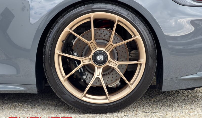 Porsche 992 GT3 Touring 2023 complet