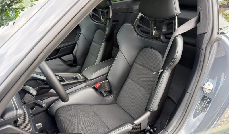 Porsche 992 GT3 Touring 2023 complet