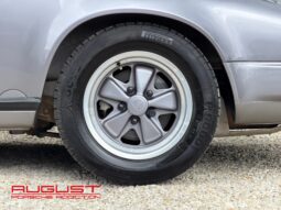 Porsche 911 Carrera 3.2 Cabriolet “Jubilé” 1988 complet