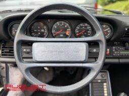 Porsche 911 Carrera 3.2 Cabriolet “Jubilé” 1988 complet