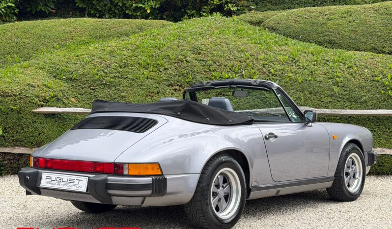 Porsche 911 Carrera 3.2 Cabriolet “Jubilé” 1988 complet