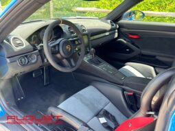 Porsche 718 Cayman GT4 RS 2022 complet