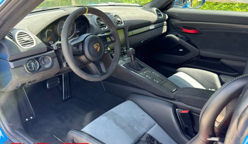 Porsche 718 Cayman GT4 RS 2022 complet
