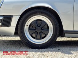 Porsche 911 2.7 Targa 1977 complet
