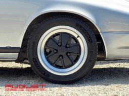 Porsche 911 2.7 Targa 1977 complet