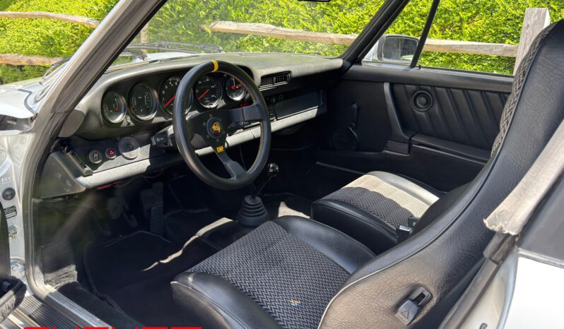 Porsche 911 2.7 Targa 1977 complet