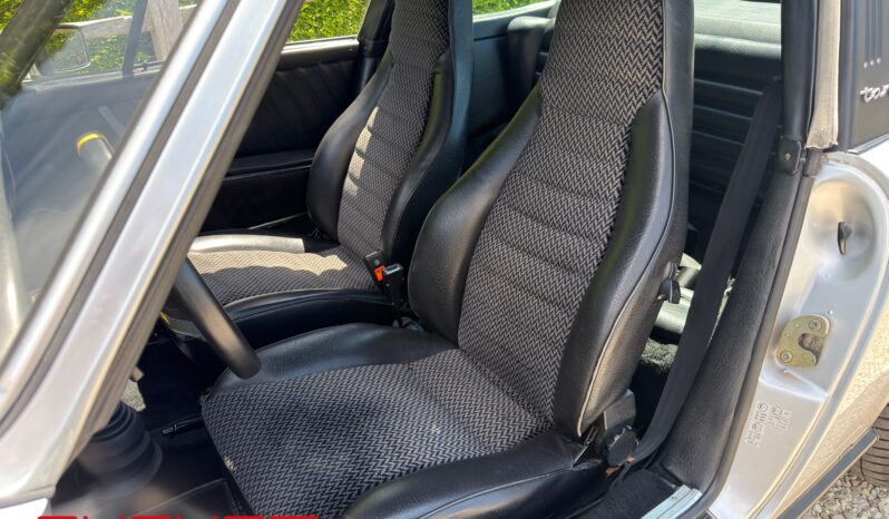 Porsche 911 2.7 Targa 1977 complet
