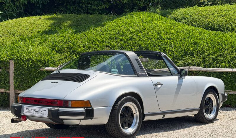 Porsche 911 2.7 Targa 1977 complet