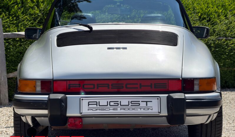 Porsche 911 2.7 Targa 1977 complet