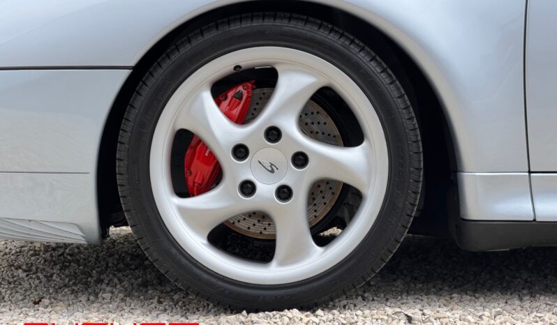 Porsche 993 Carrera 4S 1996 complet