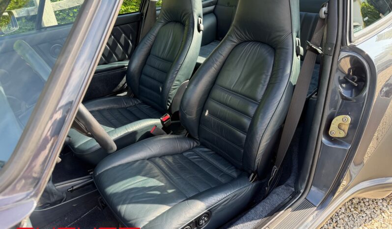 Porsche 930 Turbo 3.3 1989 complet