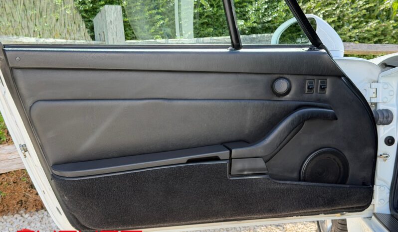 Porsche 993 Carrera 2 S 1997 complet