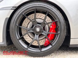 Porsche 992 GT3 Touring 2024 complet