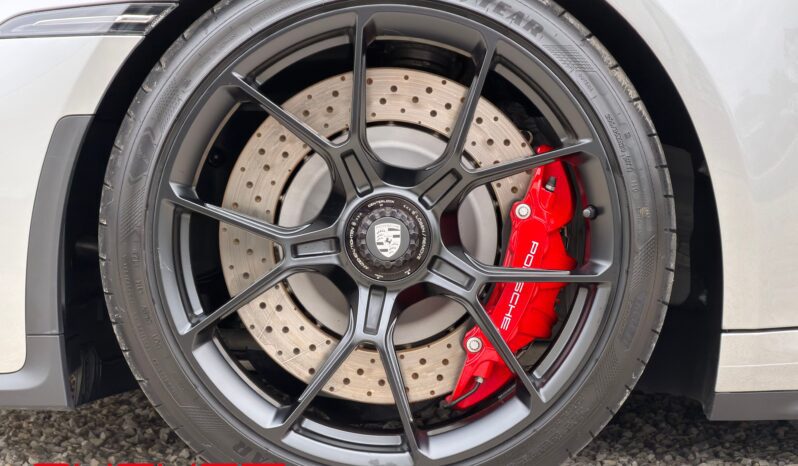 Porsche 992 GT3 Touring 2024 complet