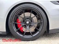 Porsche 992 GT3 Touring 2024 complet